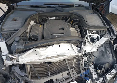 2019 Mercedes-Benz Glc 300 4Matic z USA, uszkodzony, nr VIN WDC0G4KB8KF504744